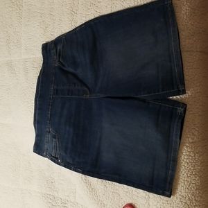 Pull on strechy shorts